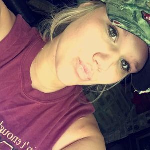 Meet your Posher, Raylei